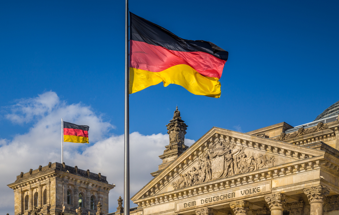 Данни от германската статистическа служба в четвъртък показаха низходяща ревизия