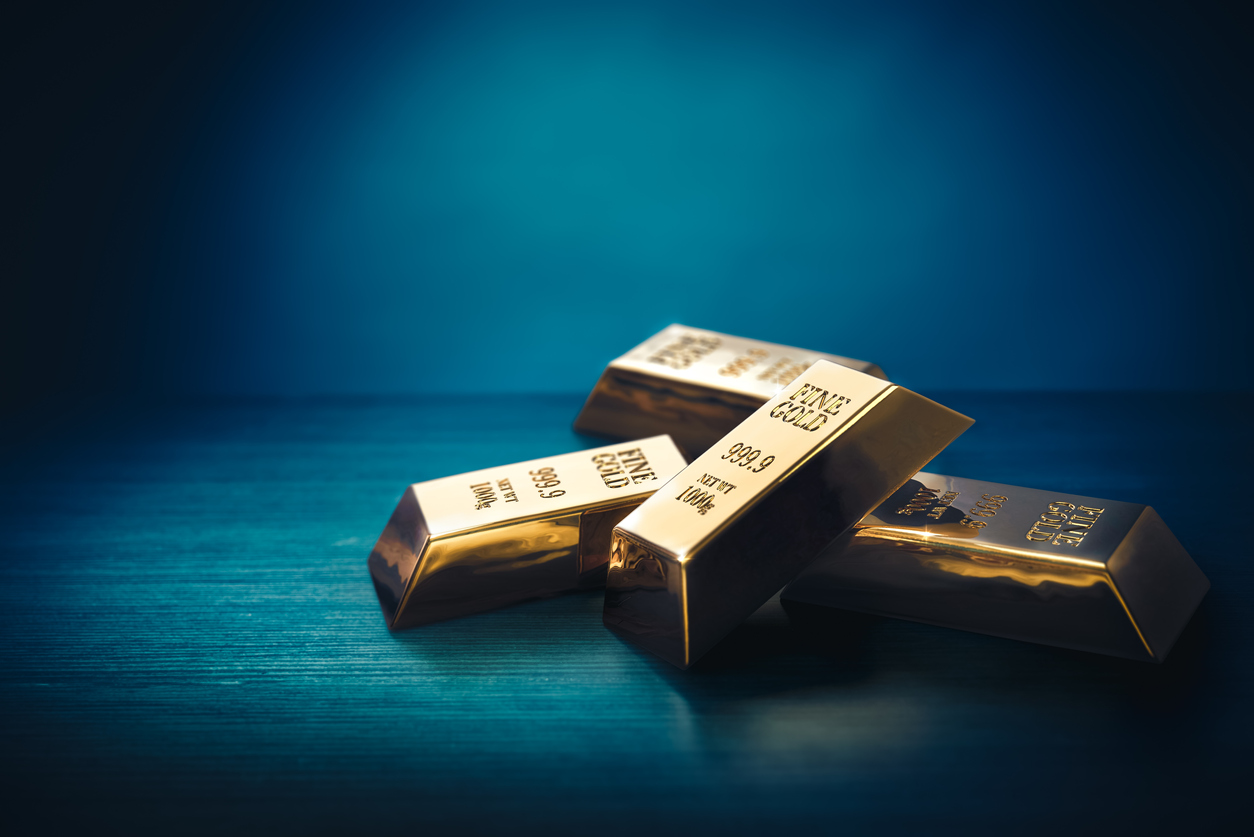 Цените на златото се понижиха в сряда притиснати от по стабилния
