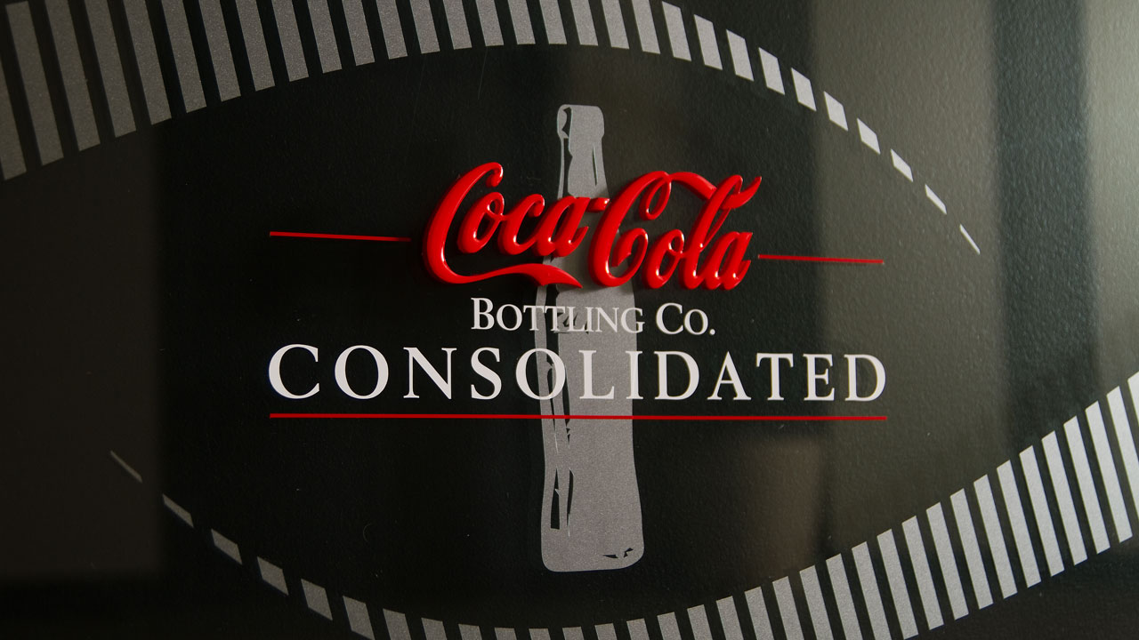 Акциите на Coca Cola Consolidated NASDAQ COKE в момента се търгуват в