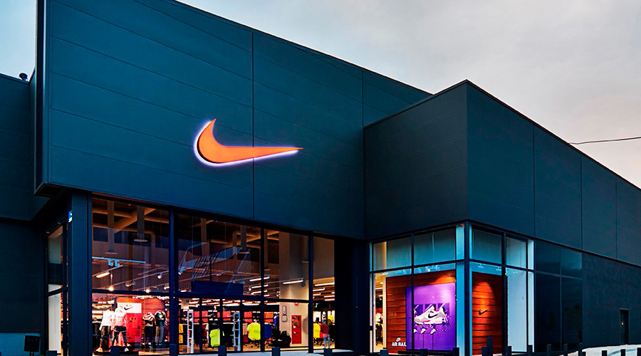 Nike NKE отчете фискални резултати за първото тримесечие след затварянето